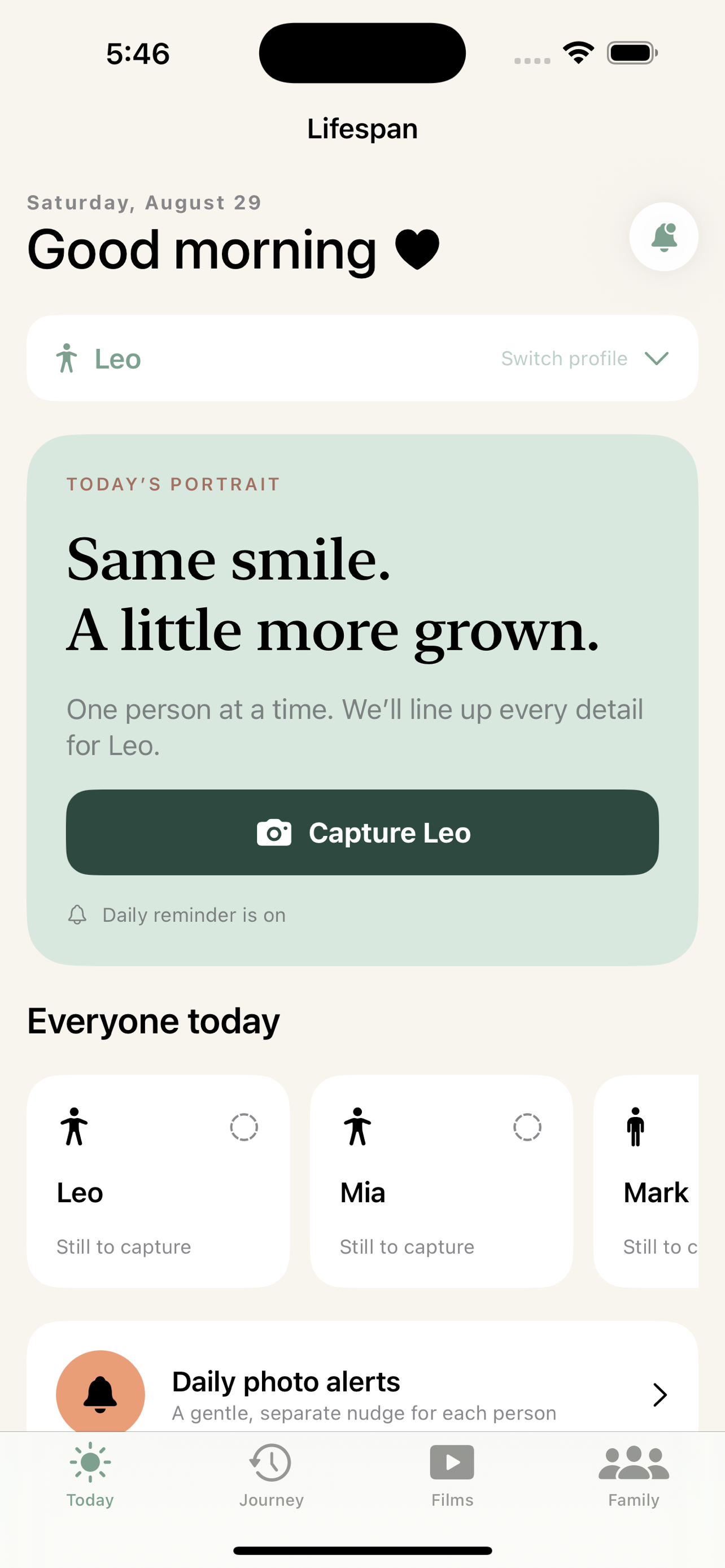 Lifespan daily portrait screen